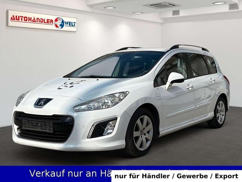 Gebraucht Peugeot 308 111 PS (81 kW) 2012 Weiß Kombi
