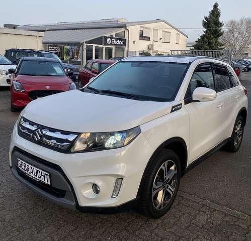 Gebraucht Suzuki Vitara Comfort+ 120 PS (88 kW) 2017 Weiß SUV
