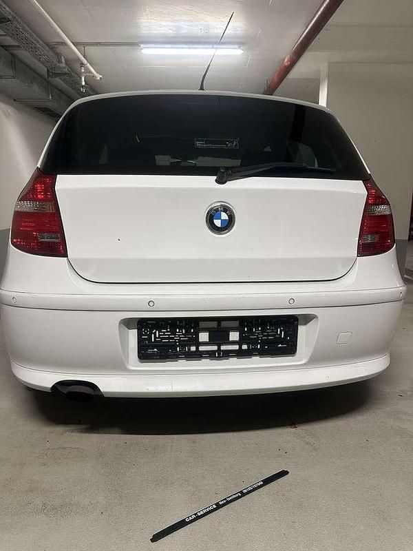 Gebraucht 2009 BMW 118 Kleinwagen | 2.300 € (Superpreis) - Bild 1/4