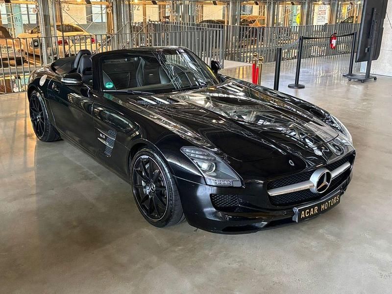 Schwarz Gebraucht 2013 Mercedes SLS AMG AMG Cabrio | 154.990 € (Etwas zu teuer) - Bild 1/4
