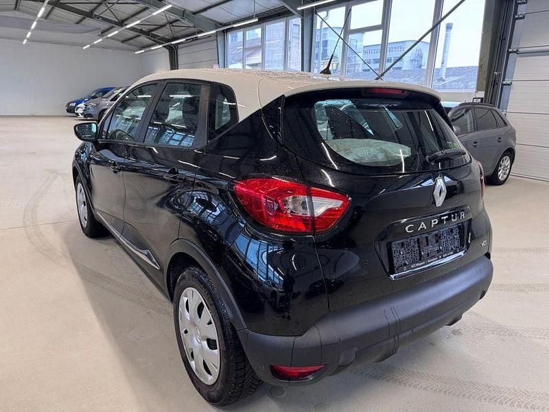 Gebraucht Renault Captur Dynamique 90 PS (66 kW) 2014 Schwarz SUV