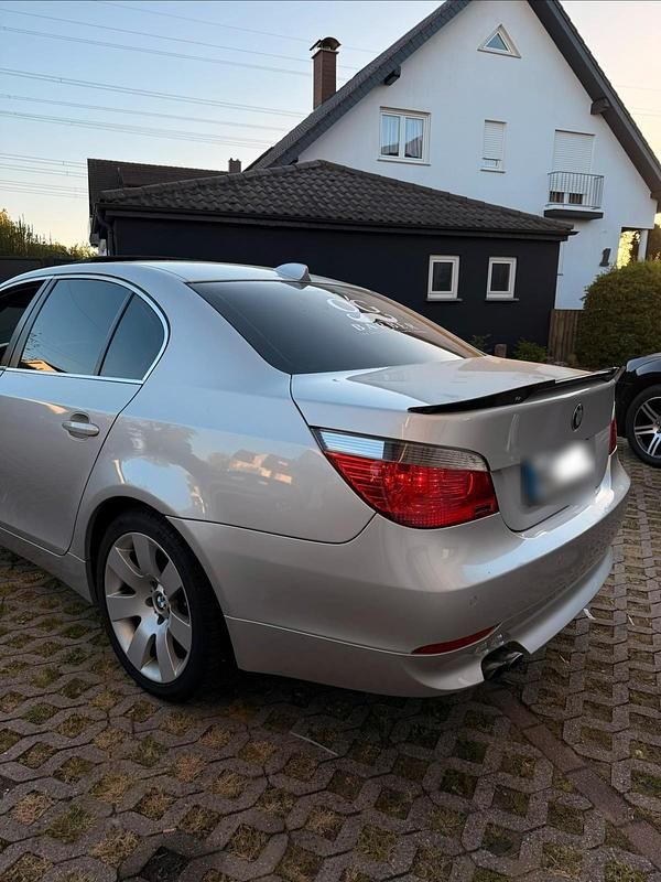 Usata BMW 523 2004 Argento Berlina