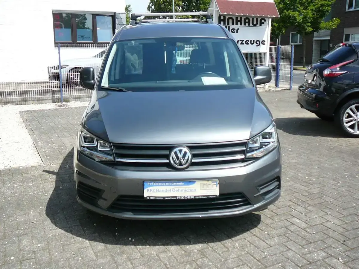 Gebraucht VW Caddy Maxi 102 PS (75 kW) 2016 Indiumgrau metallic Van / Kleinbus