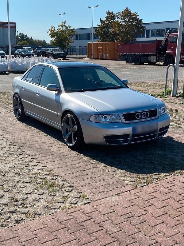 Usata Audi S4 265 CV (194 kW) 1999 Argento Berlina