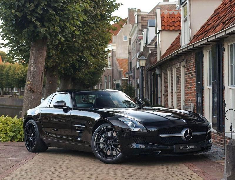 Schwarz Gebraucht 2012 Mercedes SLS AMG AMG Coupé | 239.950 € (Teuer) - Bild 1/4