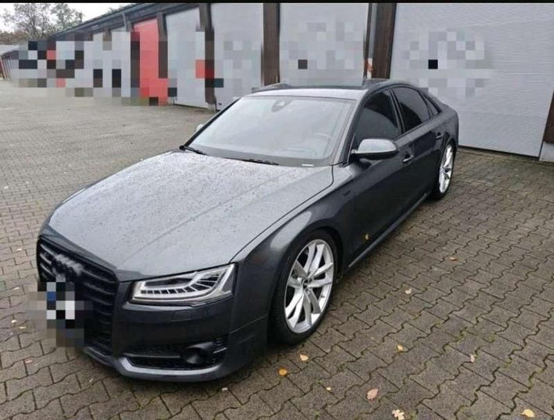Gebraucht Audi S8 plus 605 PS (444 kW) 2016 Grau Limousine