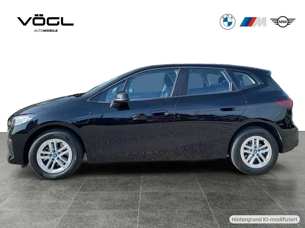 Gebraucht BMW 225 Active Tourer 245 PS (180 kW) 2023 Schwarz Van / Kleinbus