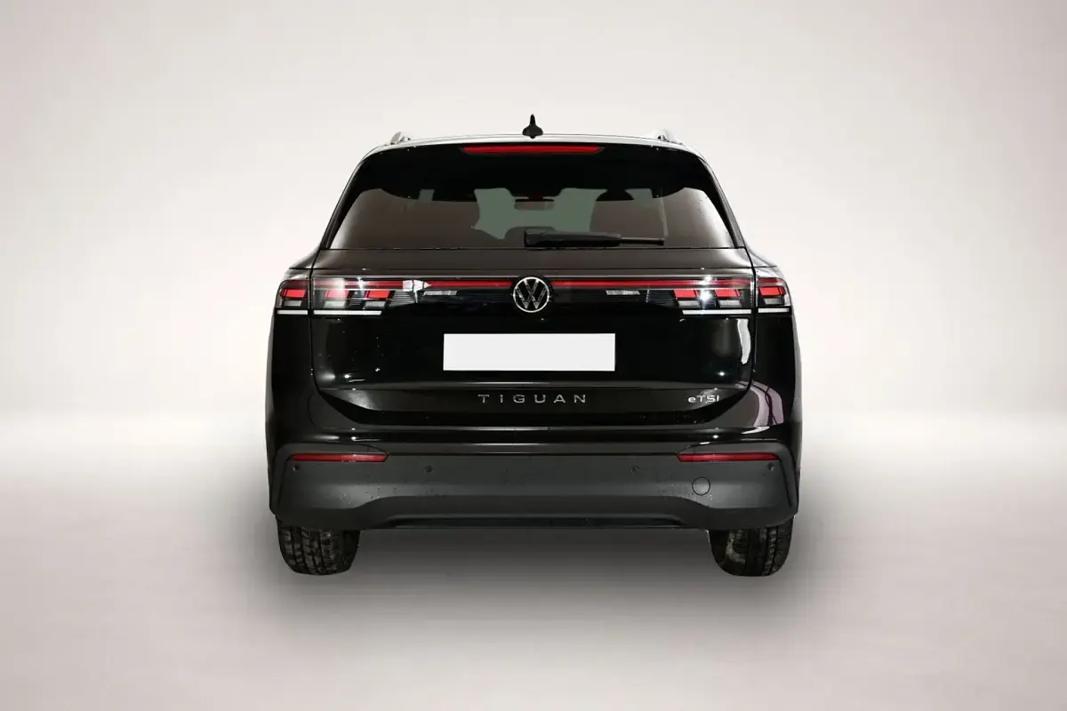 Neu VW Tiguan 150 PS (110 kW) 2026 Schwarz SUV