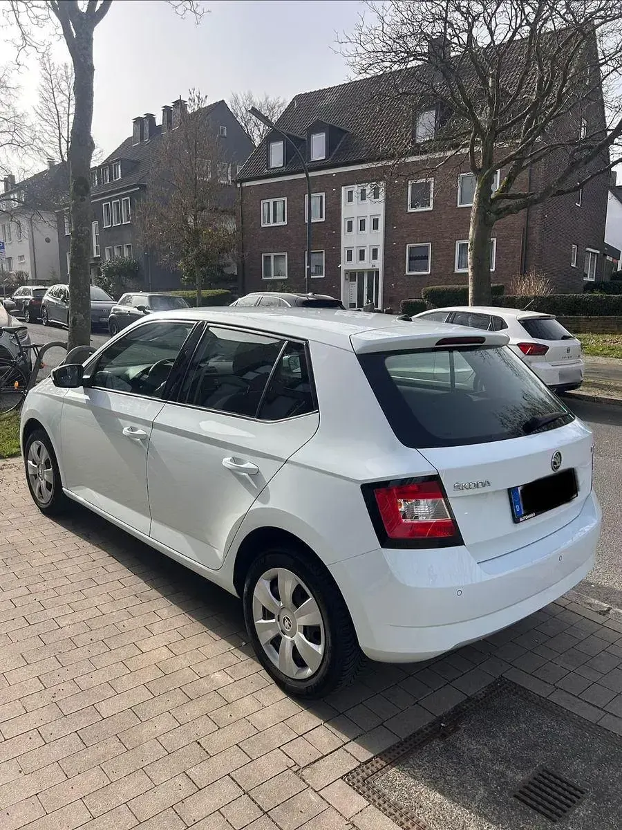 Gebraucht Skoda Fabia Cool Plus 60 PS (44 kW) 2018 Weiß Kleinwagen