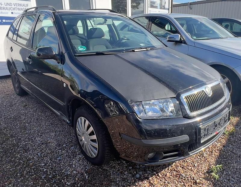 Schwarz Gebraucht 2006 Skoda Fabia Ambiente Kombi | 990 € (Guter Preis) - Bild 1/4