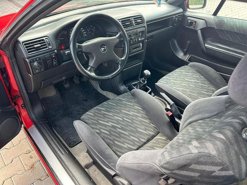 Gebraucht Opel Calibra 116 PS (85 kW) 1992 Rot Coupé