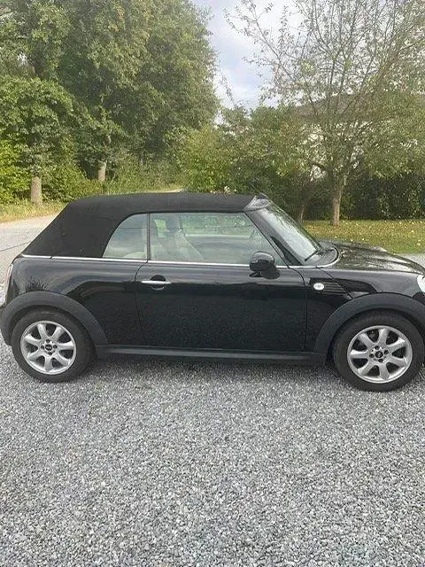 Gebraucht Mini Cooper Cabriolet 120 PS (88 kW) 2009 Schwarz Cabrio