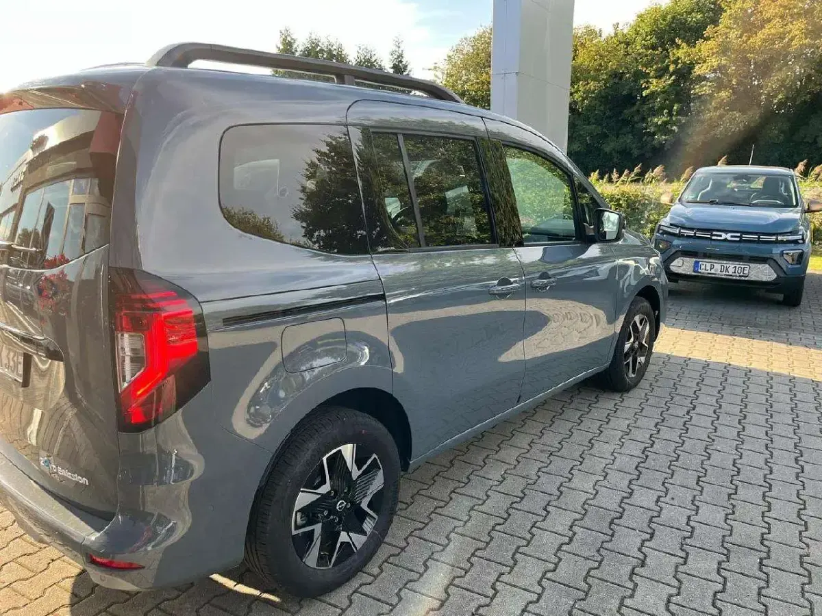 Neu Nissan Townstar Tekna 89 kW (122 PS) 2025 Grau Van / Kleinbus