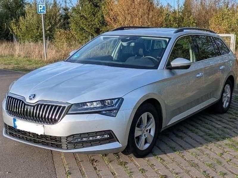 Gebraucht Skoda Superb Premium Edition 150 PS (110 kW) 2020 Kombi
