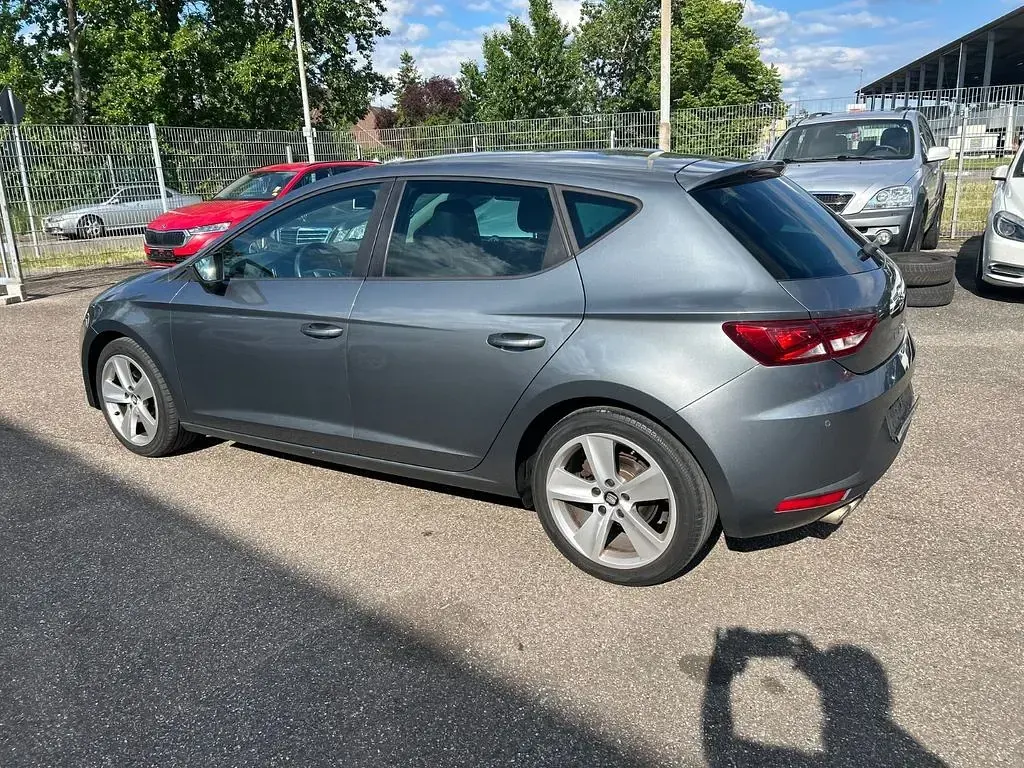 Gebraucht Seat Leon FR 150 PS (110 kW) 2014 Grau Limousine