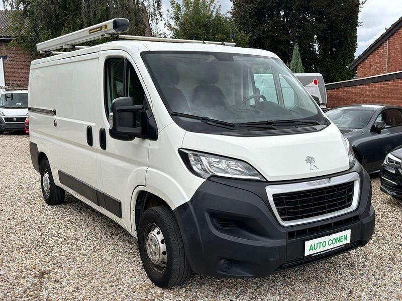 Gebraucht Peugeot Boxer 120 PS (88 kW) 2020 Weiß Van