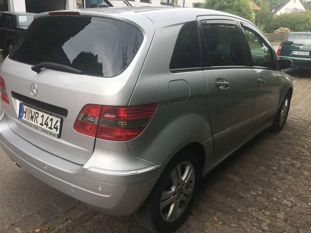 Gebraucht Mercedes B200 136 PS (100 kW) 2006 Van / Kleinbus