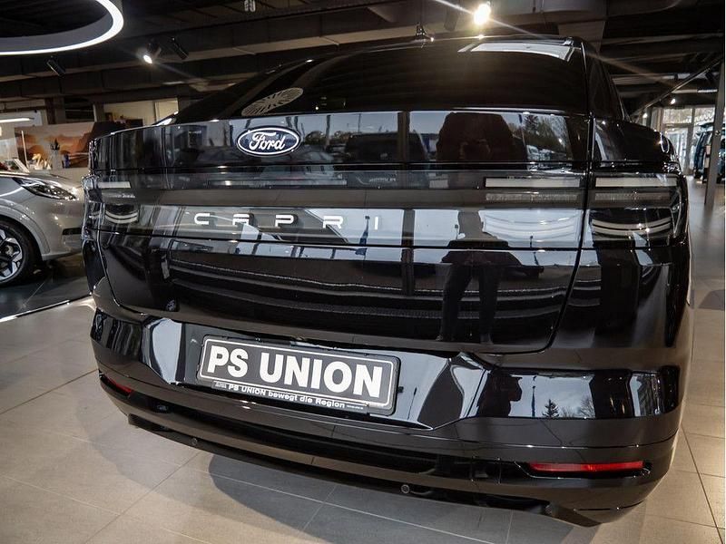Neu Ford Capri 210 kW (286 PS) 2026 Schwarz SUV