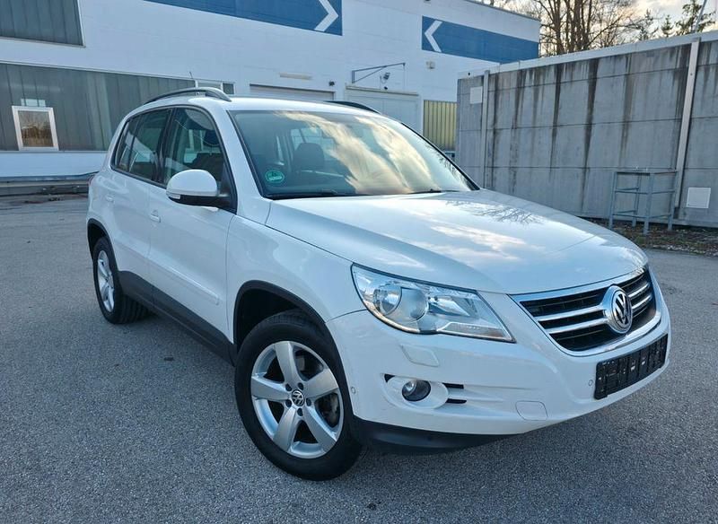 Gebraucht VW Tiguan 140 PS (102 kW) 2009 Weiß SUV