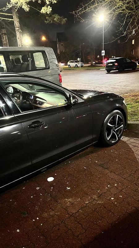 Gebraucht Audi A6 Comfort 204 PS (150 kW) 2012 Grau Kombi