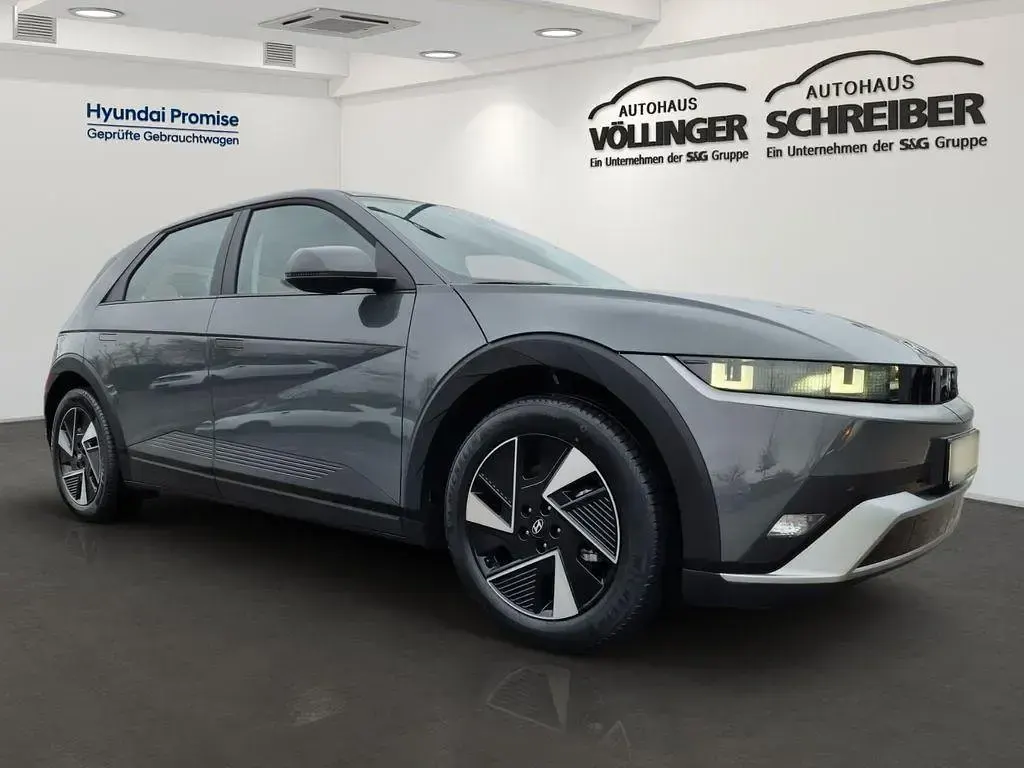 Gebraucht Hyundai Ioniq 5 Basis 125 kW (170 PS) 2026 Grau SUV