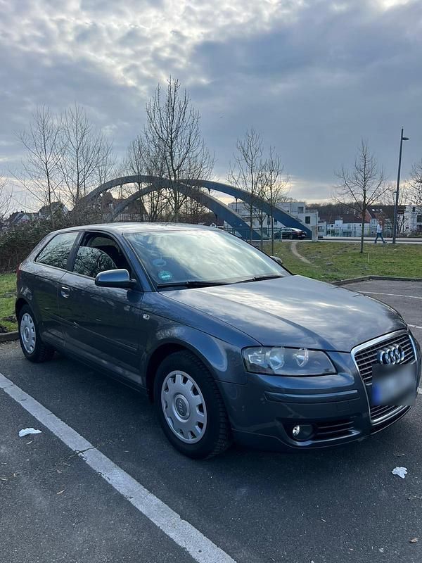 Gebraucht Audi A3 116 PS (85 kW) 2006 Grau Kleinwagen