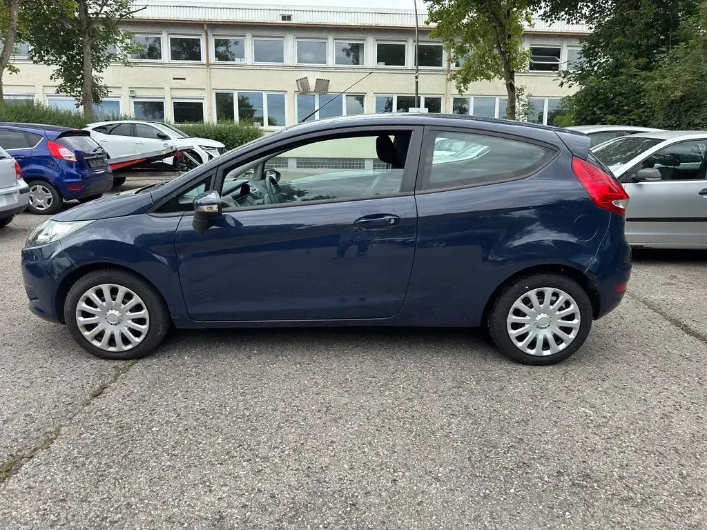 Gebraucht Ford Fiesta 60 PS (44 kW) 2009 Blau Kleinwagen