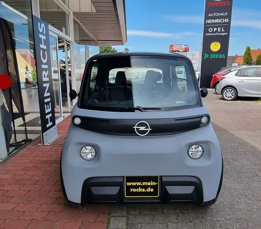 Neu Opel Rocks-e Rocks 2026 Grau Kleinwagen