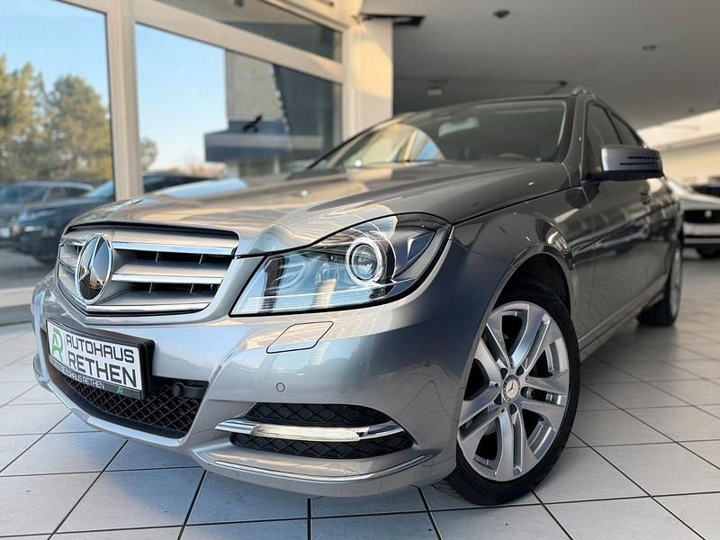 Gebraucht Mercedes C250 204 PS (150 kW) 2012 Silber Kombi