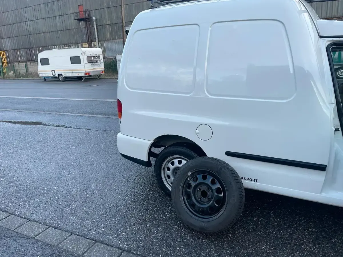 Brugt VW Caddy 60 HK (44 kW) 2002 Hvid MPV
