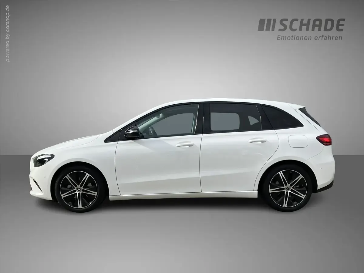 Gebraucht Mercedes B200 Progressive 163 PS (119 kW) 2024 Weiß Kleinwagen