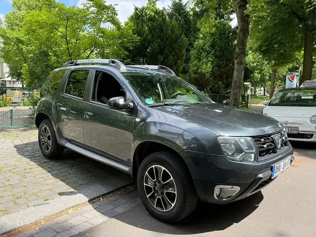 Gebraucht Dacia Duster Prestige 125 PS (91 kW) 2018 Grau SUV