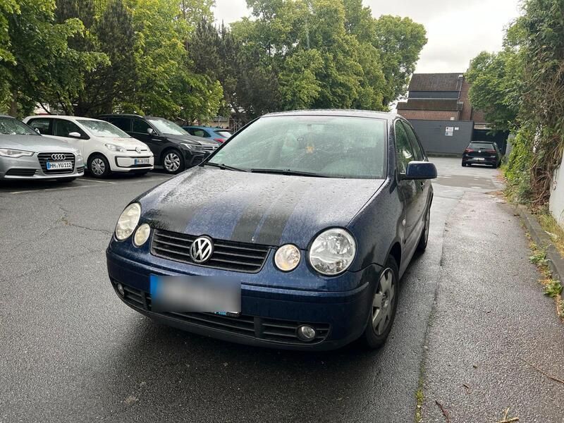 Blau Gebraucht 2004 VW Polo Kombi | 2.000 € (Teuer) - Bild 1/3