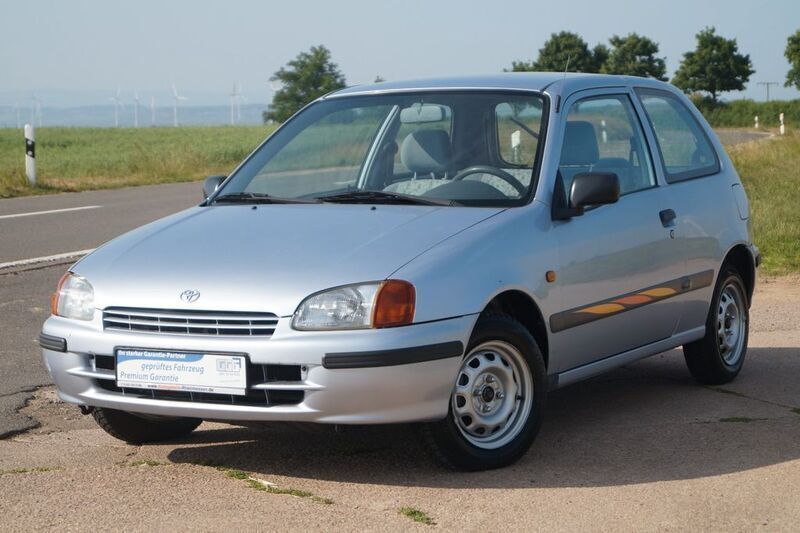 Silber Gebraucht 1996 Toyota Starlet Kleinwagen | 2.990 € (Etwas zu teuer) - Bild 1/4