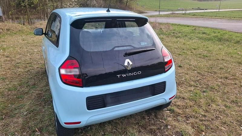 Gebraucht Renault Twingo 69 PS (50 kW) 2016 Andere farben Kleinwagen