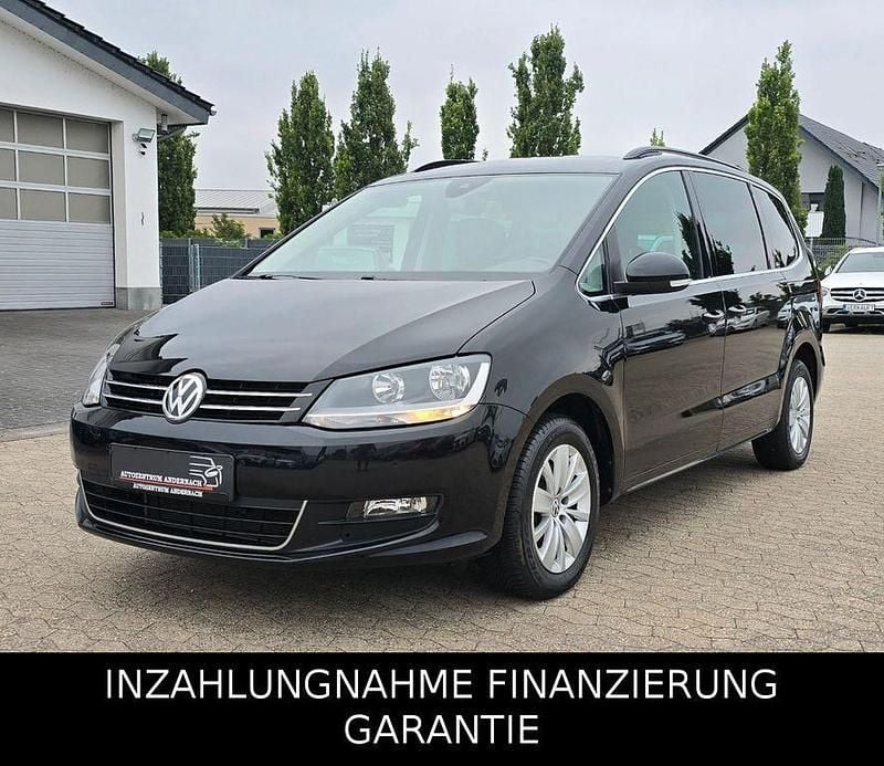 Gebraucht VW Sharan Comfortline 150 PS (110 kW) 2020 Schwarz Van / Kleinbus