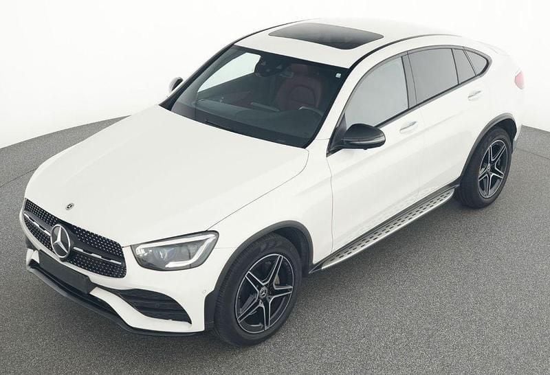 Weiß Gebraucht 2020 Mercedes GLC400d AMG Limousine | 37.999 € (Fairer Preis) - Bild 1/4