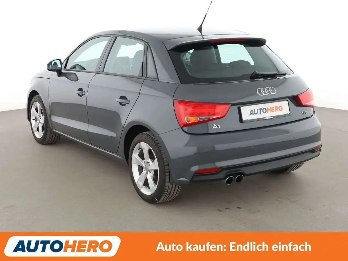 Gebraucht Audi A1 Sport 125 PS (91 kW) 2018 Nanograu Limousine