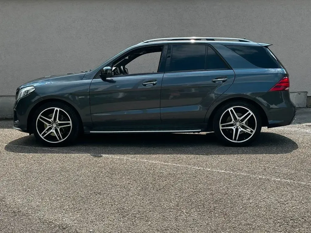 Gebraucht Mercedes GLE450 AMG AMG 367 PS (269 kW) 2016 Grau SUV