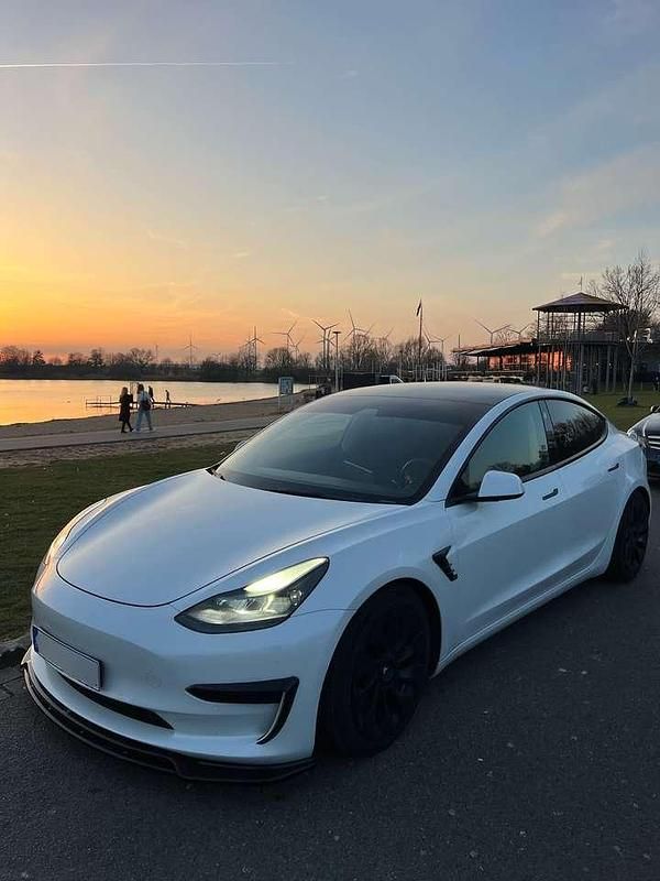 Gebraucht Tesla Model 3 Standard Range Plus 225 kW (306 PS) 2021 Limousine