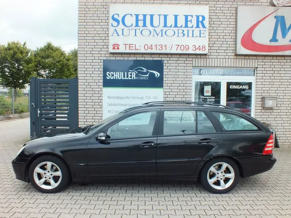 Gebraucht Mercedes C200 122 PS (89 kW) 2005 Schwarz Kombi
