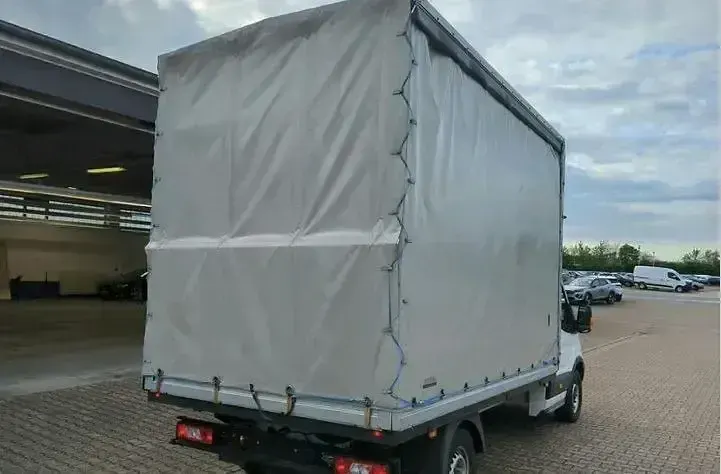 Gebraucht Ford Transit Basis 131 PS (96 kW) 2017 Weiss Van