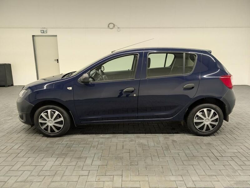 Gebraucht Dacia Sandero 75 PS (55 kW) 2015 Blau Kleinwagen