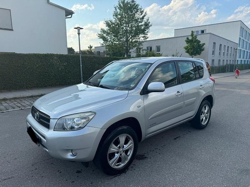 Silber Gebraucht 2007 Toyota RAV4 Executive SUV | 4.980 € (Fairer Preis) - Bild 1/4