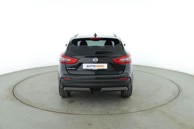 Gebraucht Nissan Qashqai Tekna 159 PS (116 kW) 2019 Schwarz SUV