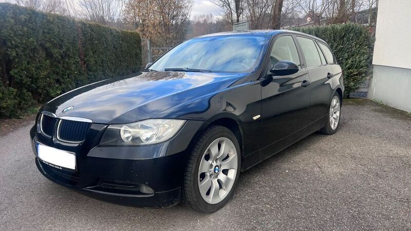Gebraucht BMW 320 150 PS (110 kW) 2006 Schwarz Kombi