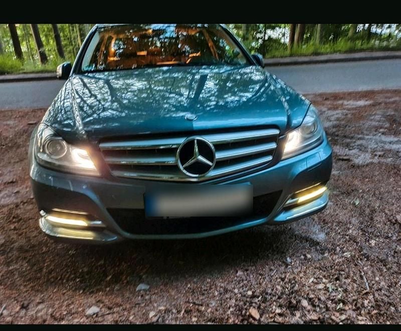 Gebraucht Mercedes 180 156 PS (114 kW) 2011 Grau Limousine