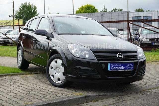 Gebraucht Opel Astra Enjoy 105 PS (77 kW) 2004 Schwarz metallic Limousine