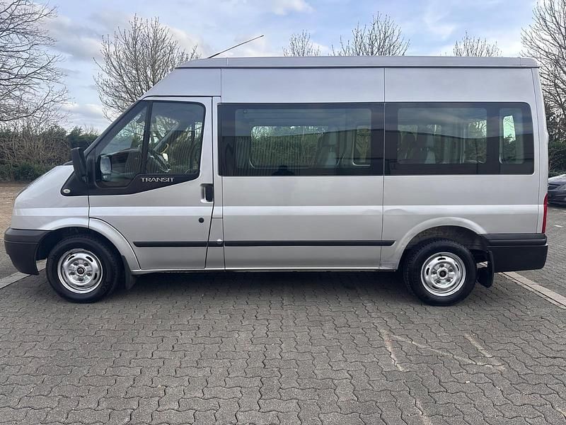 Gebraucht Ford Transit 116 PS (85 kW) 2010 Grau Van / Kleinbus