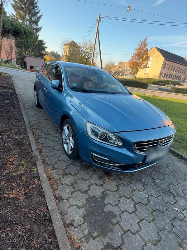Gebraucht Volvo V60 R-Design 288 PS (211 kW) 2013 Blau Kombi